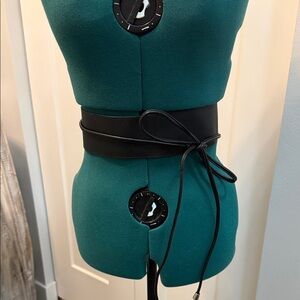 Black Leather Wraparound Waist Belt